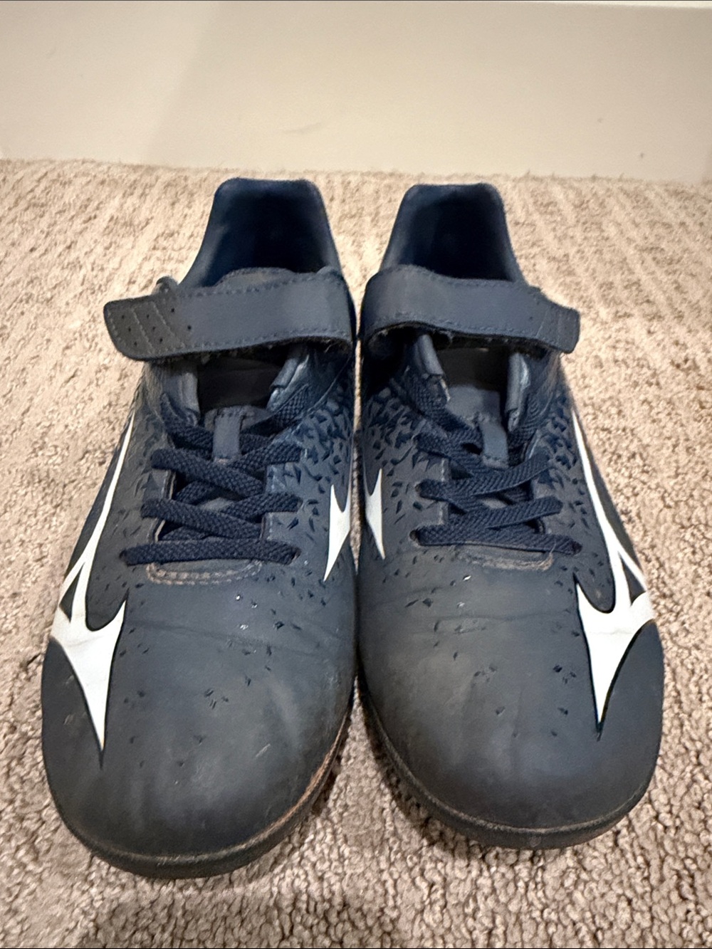 Mizuno Kids Navy Baseball Cleats with White Logo